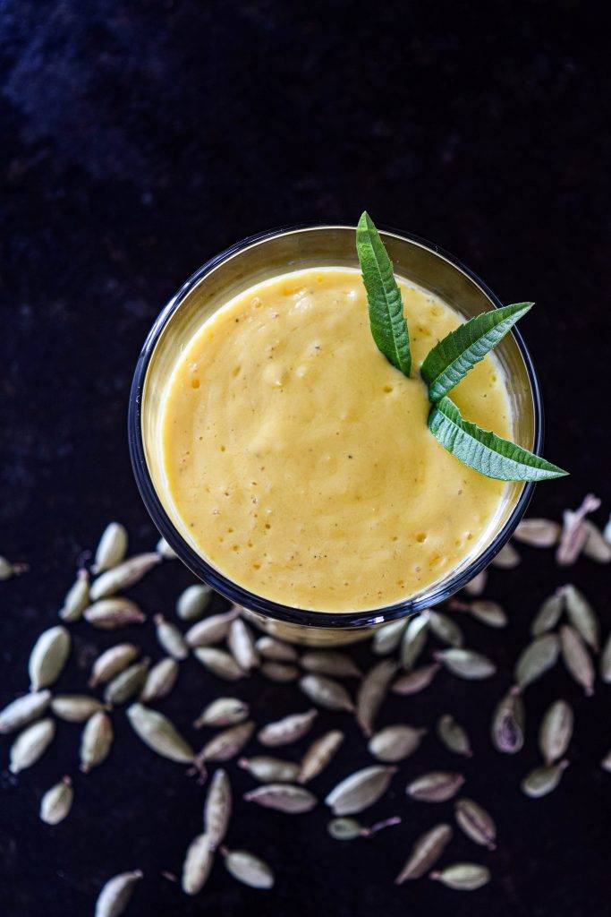 mango lassi