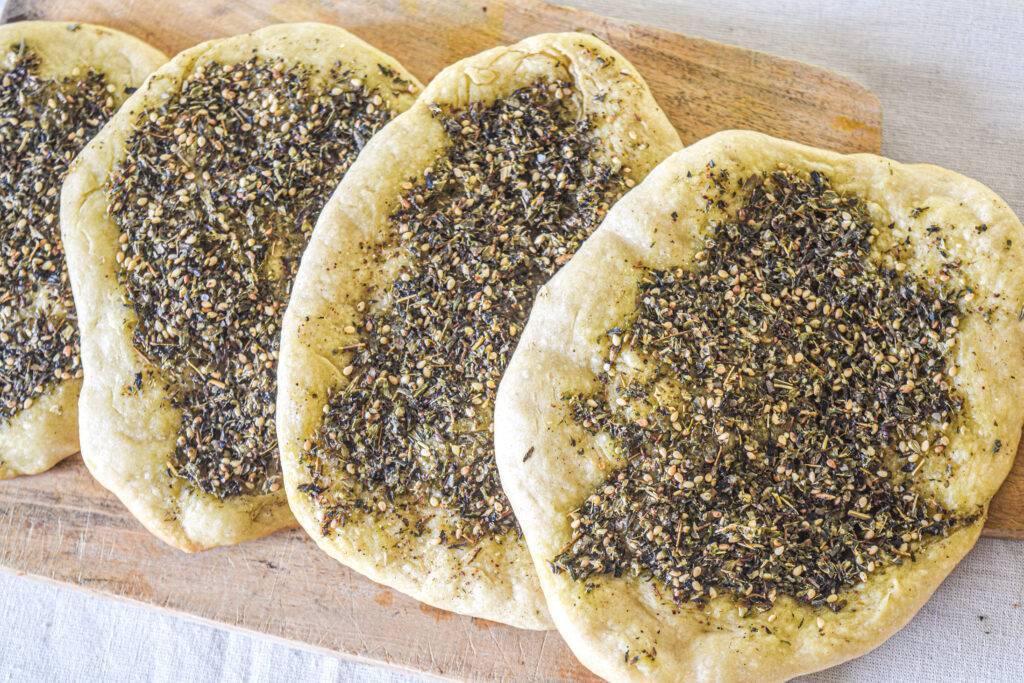 zaatar manakish